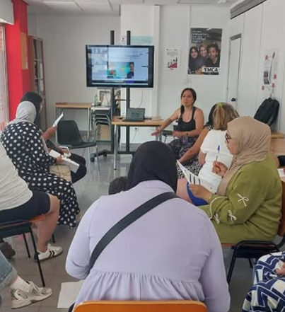 Taller programación para familias Fundación Sanders - Programa Tic y Tac
